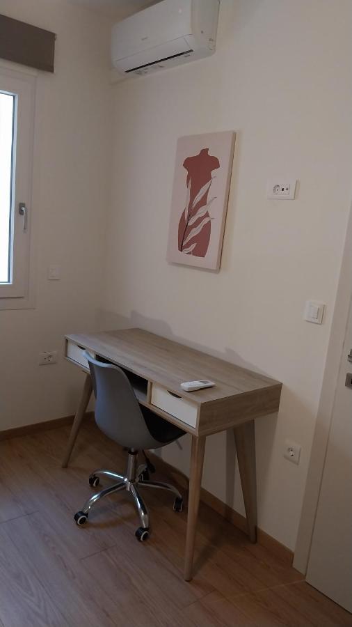 Uni Island - City Heart Suites Ираклион Экстерьер фото