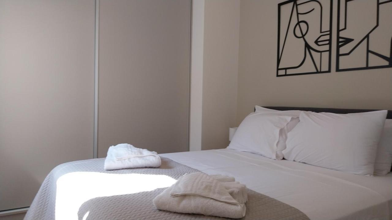 Uni Island - City Heart Suites Ираклион Экстерьер фото