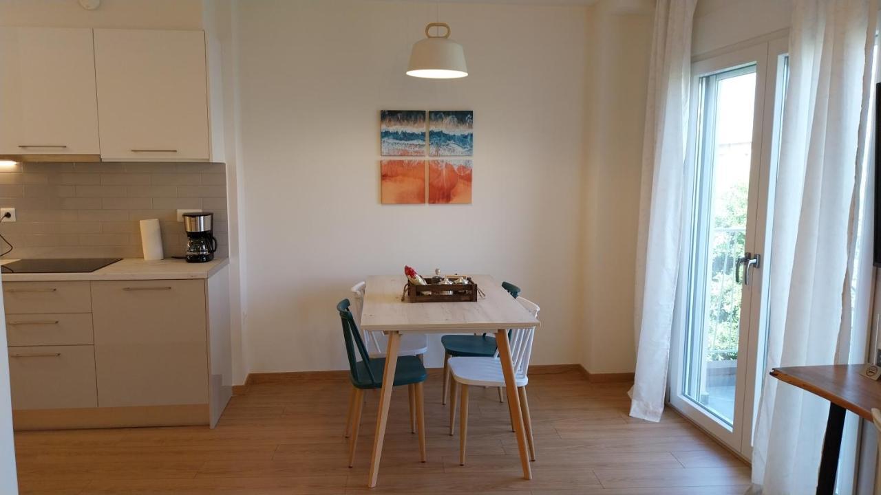 Uni Island - City Heart Suites Ираклион Экстерьер фото