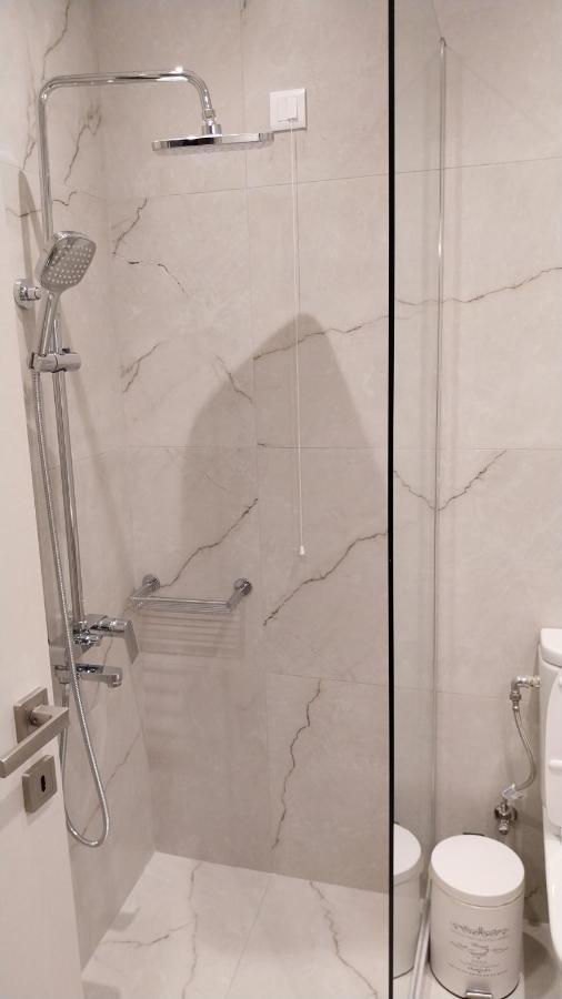 Uni Island - City Heart Suites Ираклион Экстерьер фото