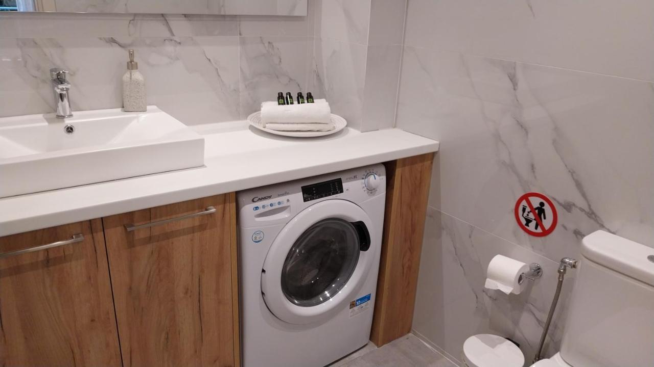 Uni Island - City Heart Suites Ираклион Экстерьер фото